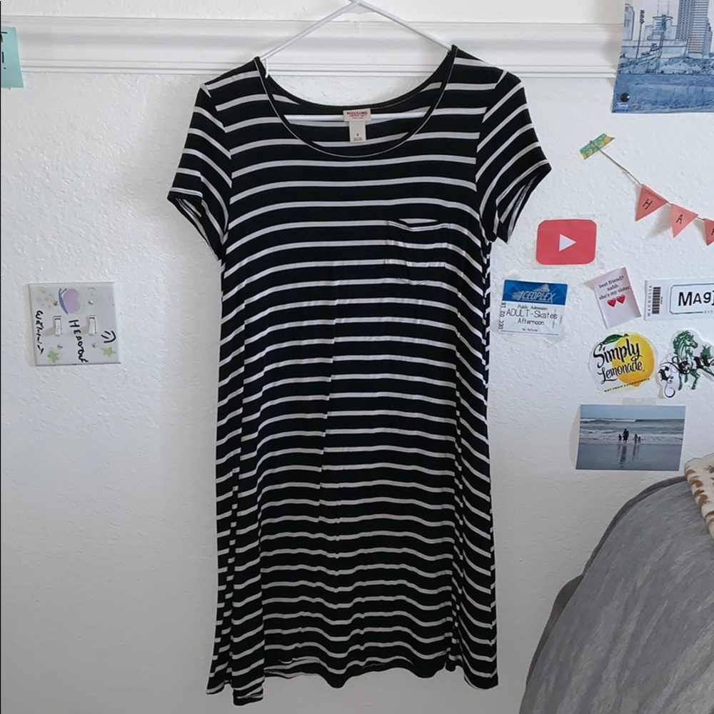Black and white Flowy Dress